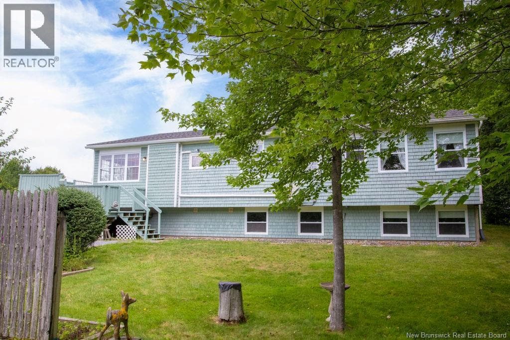 18 Garrison Drive, photo 47
