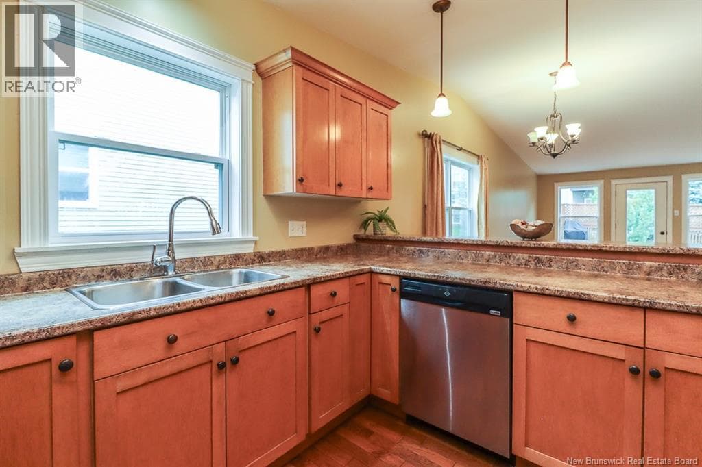 78 Tudor Lane, photo 11