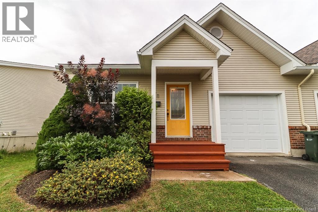 78 Tudor Lane, photo 2