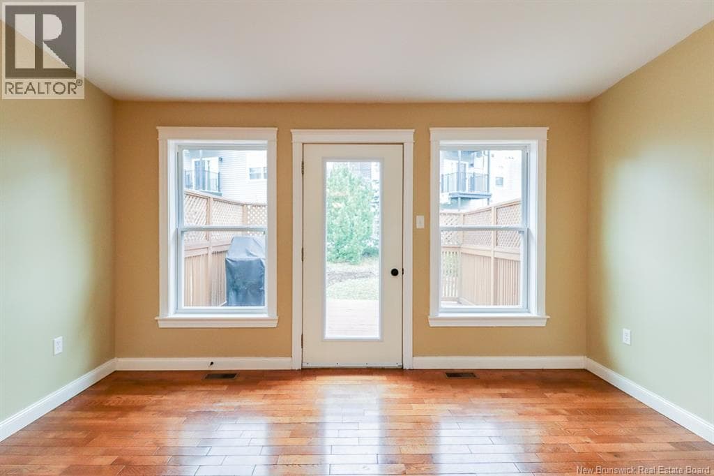 78 Tudor Lane, photo 23