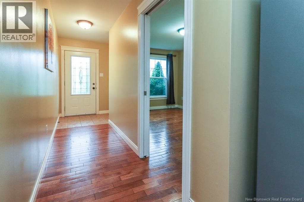 78 Tudor Lane, photo 3