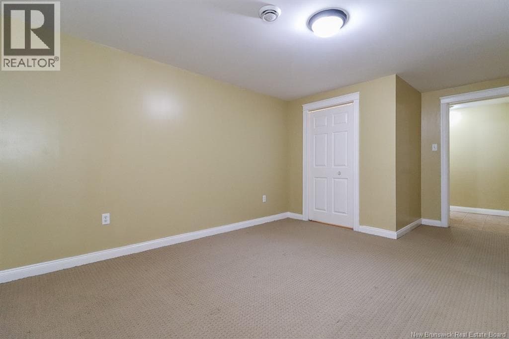 78 Tudor Lane, photo 43