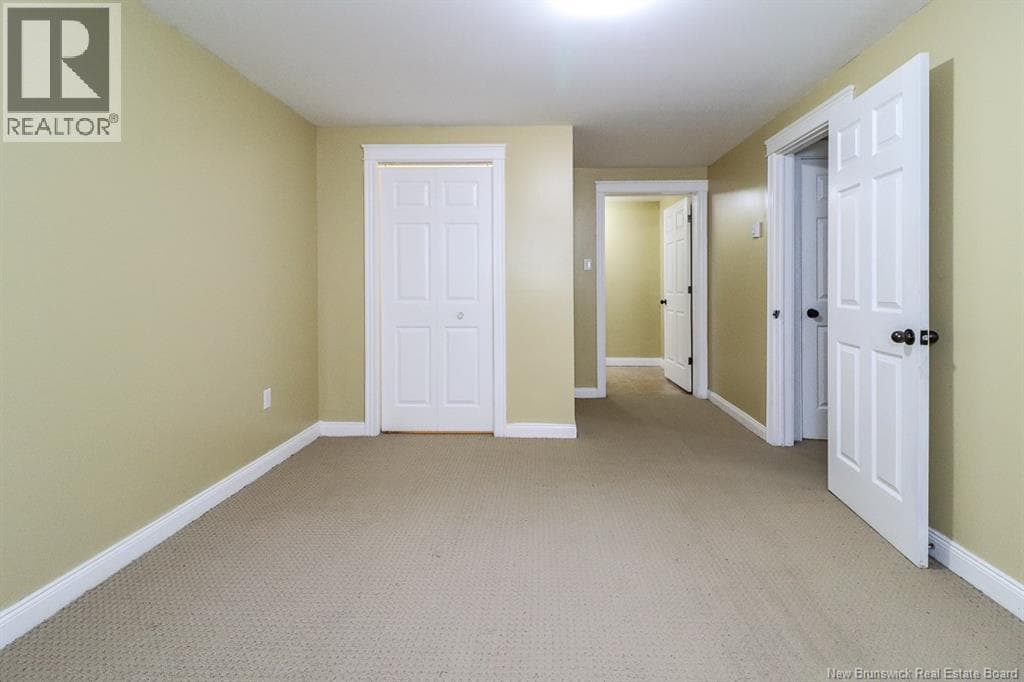 78 Tudor Lane, photo 44