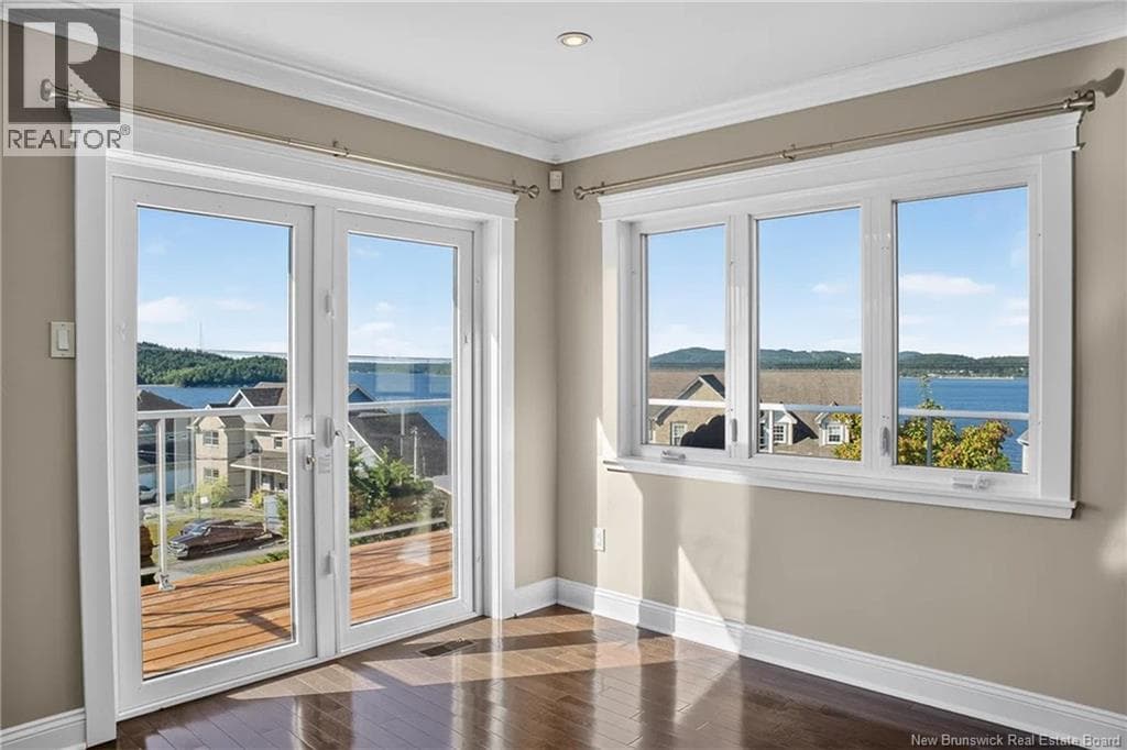 5 Admiralty Drive, photo 29