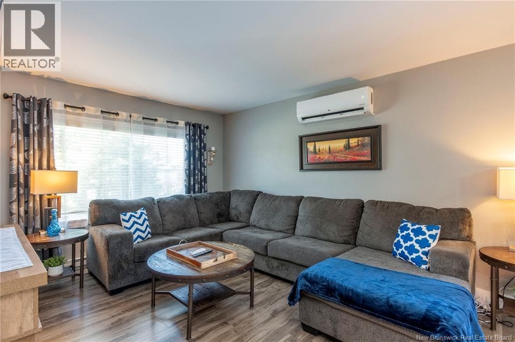 50 Glengarry Drive, photo 6