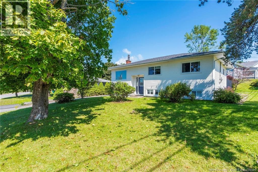 50 Glengarry Drive, photo 2