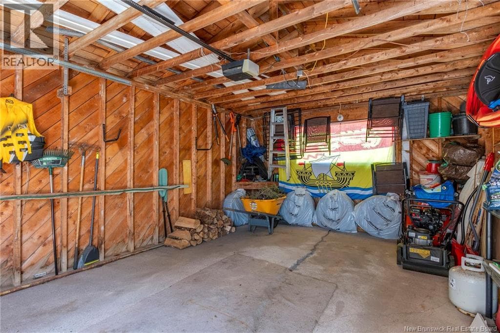 50 Glengarry Drive, photo 39