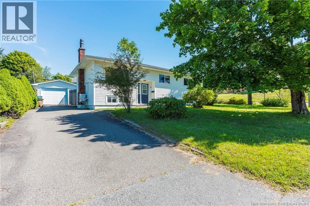 50 Glengarry Drive, photo 37