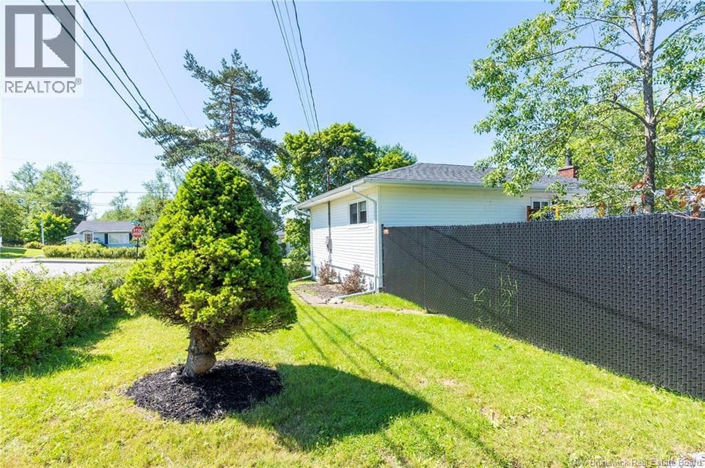 50 Glengarry Drive, photo 45