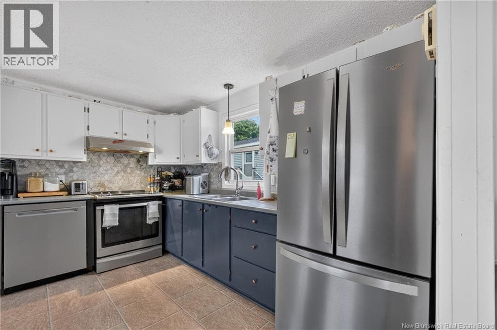 33 Glenview Drive, photo 5