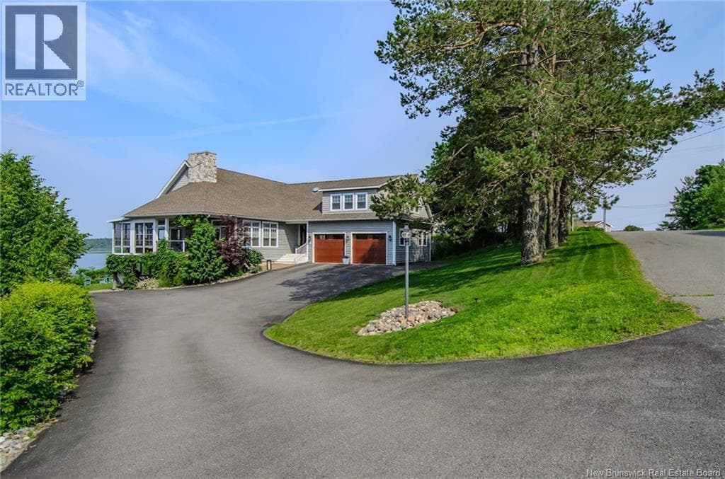 73 Elizabeth Parkway, photo 3