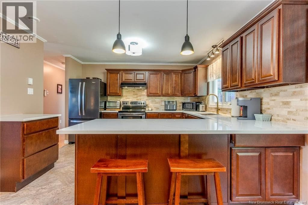 40 Majestic Drive, photo 9