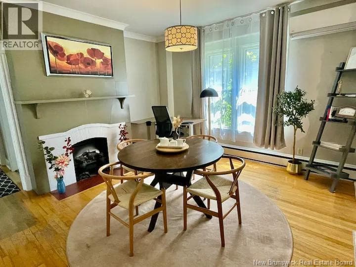 102-104 Lansdowne Avenue, photo 5