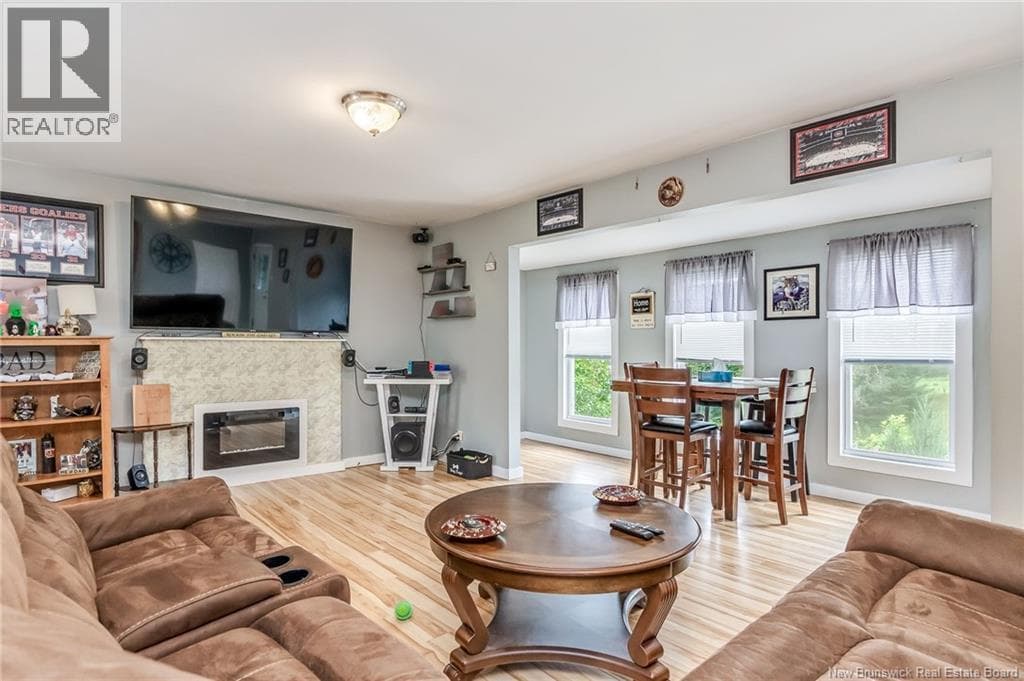 40 Charles Street, photo 2