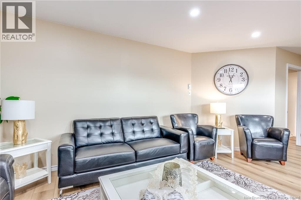 111 Scotiaview Drive, photo 6