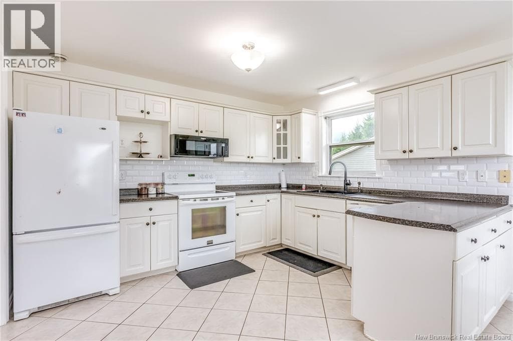 111 Scotiaview Drive, photo 12