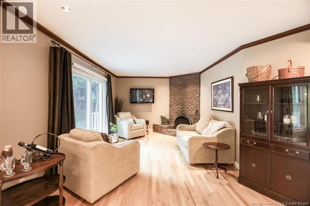 244 Model Farm Road, photo 31