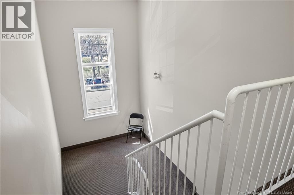 20 King George Court Unit# 302, photo 6