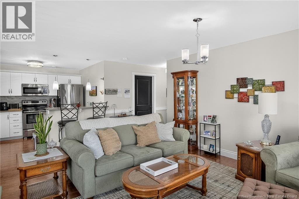 20 King George Court Unit# 302, photo 14