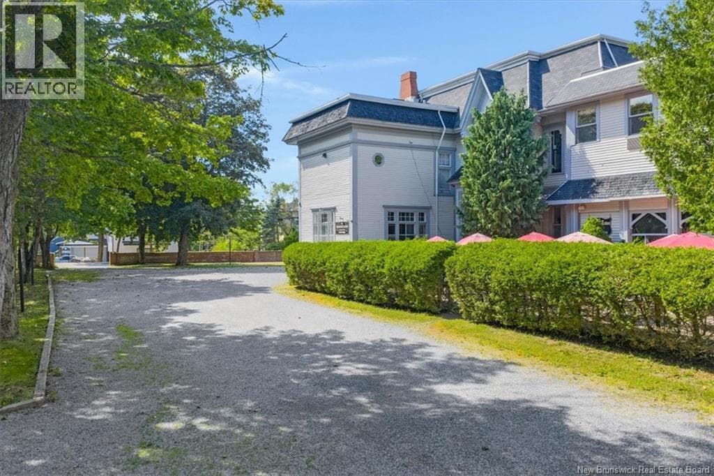 3180 Rothesay Road, photo 27