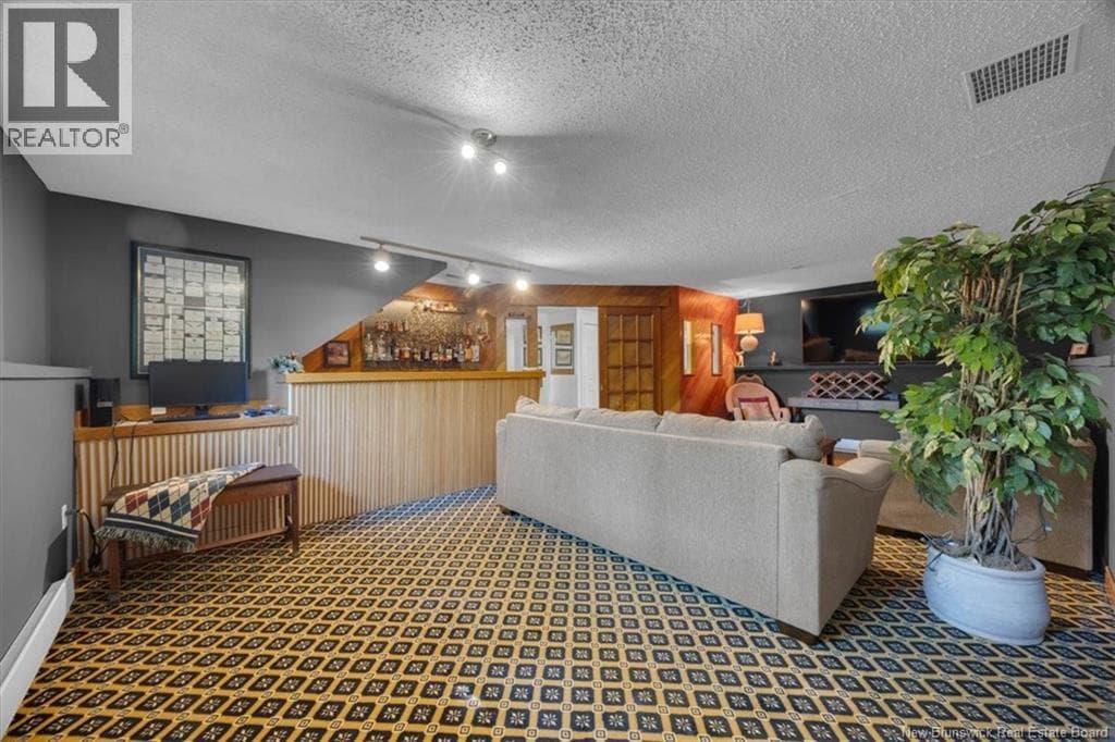 69 Renshaw Road, photo 25