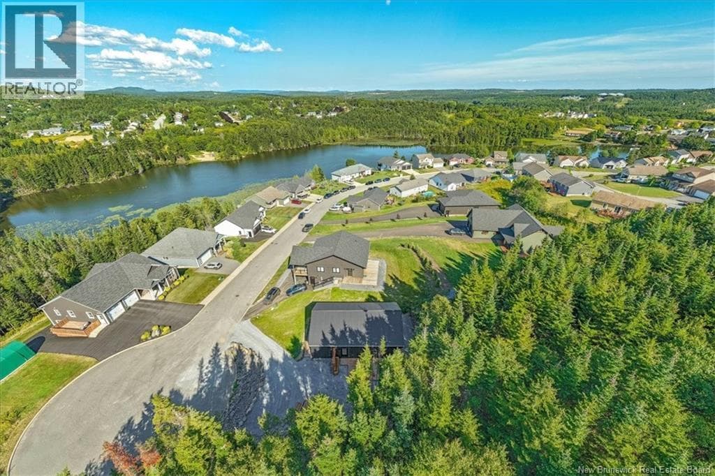 85 Old Lake Trail, photo 43