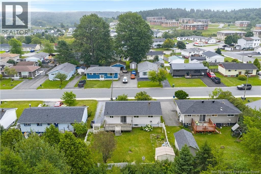 581 Michael Crescent, photo 41