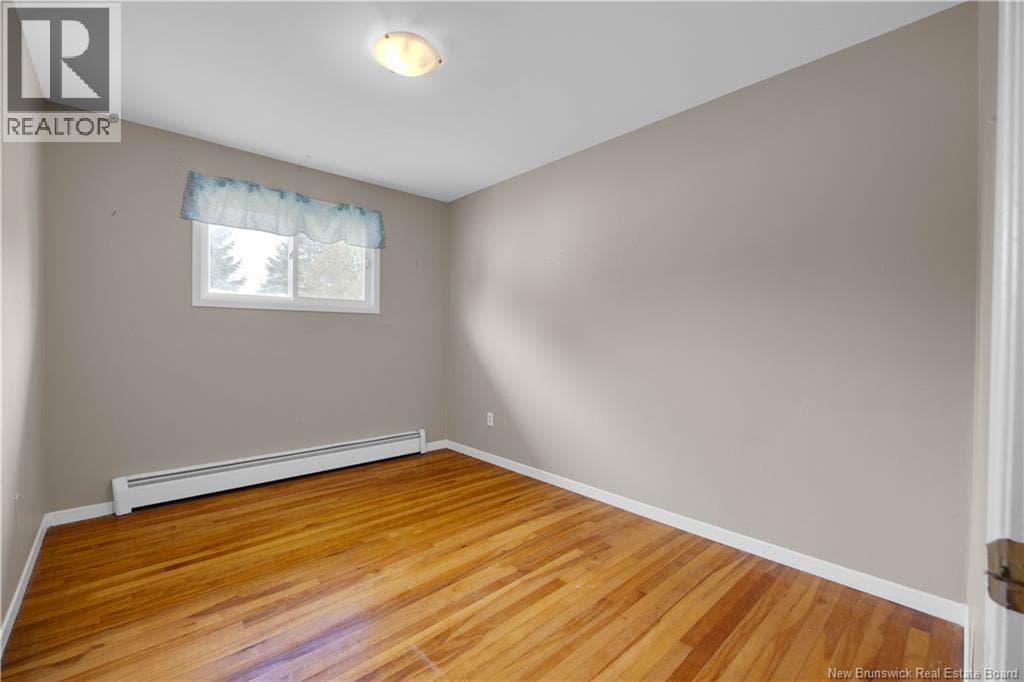 581 Michael Crescent, photo 15