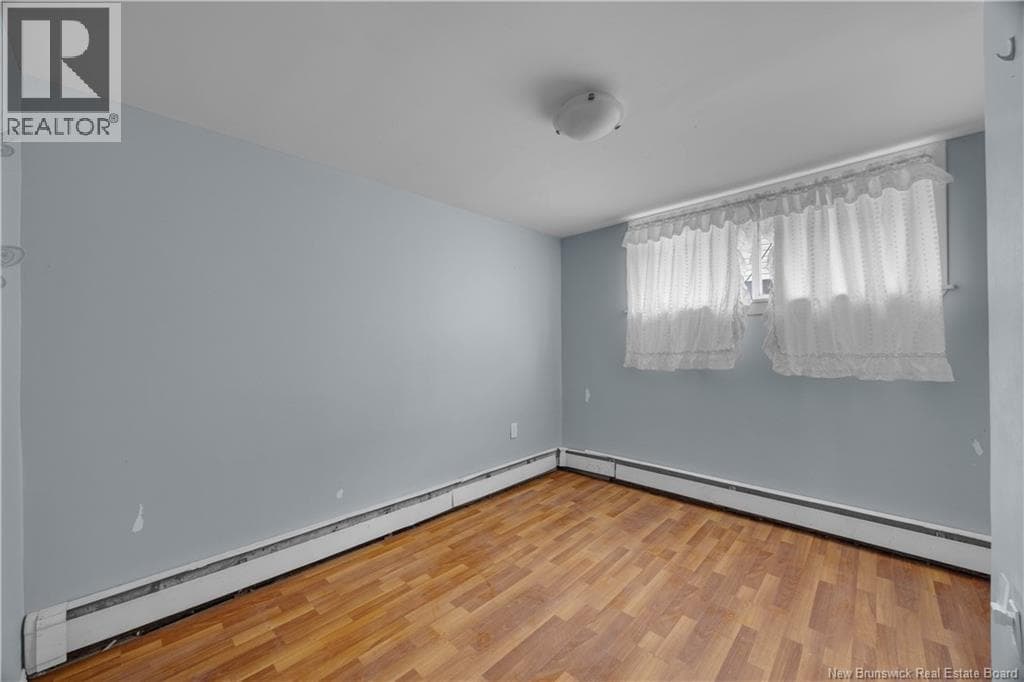 581 Michael Crescent, photo 25