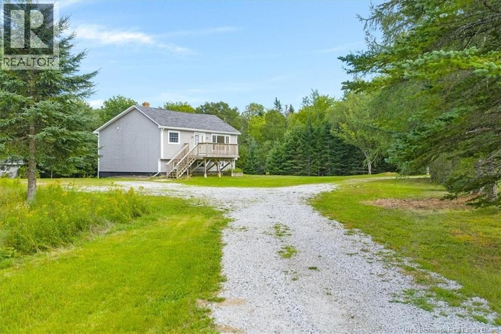 152 Hill Road, photo 2