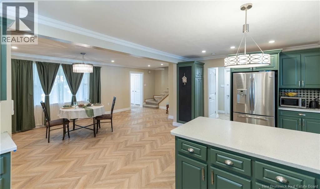 5 Esdale Drive, photo 15