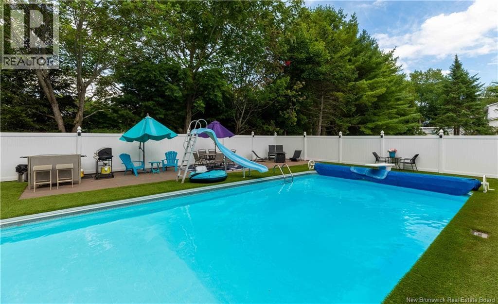 5 Esdale Drive, photo 8