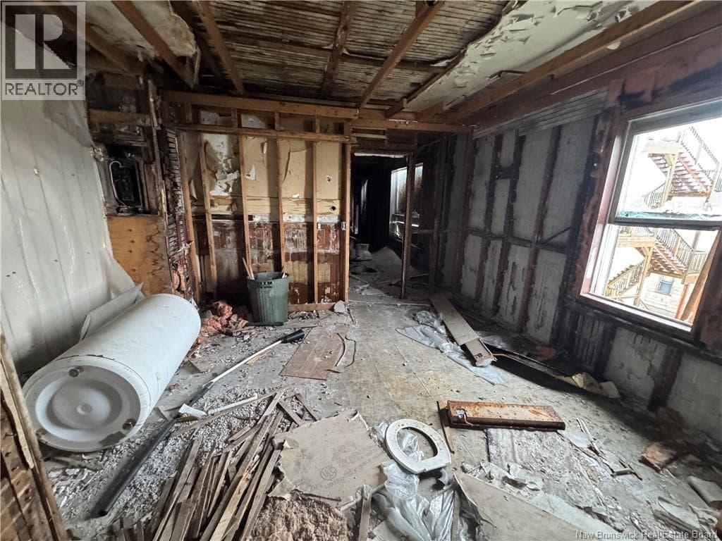 140 Elliott Row, photo 35