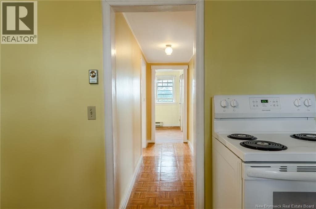 454 Milford Road, photo 20