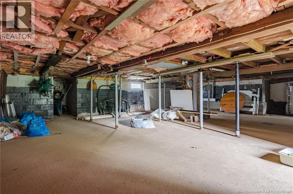 454 Milford Road, photo 28