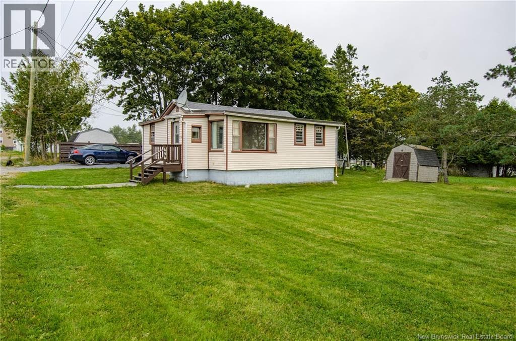 454 Milford Road, photo 35
