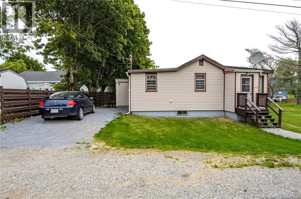 454 Milford Road, photo 37
