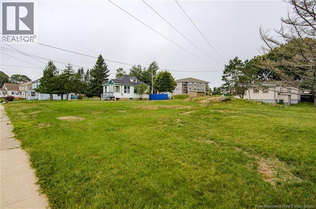 454 Milford Road, photo 41