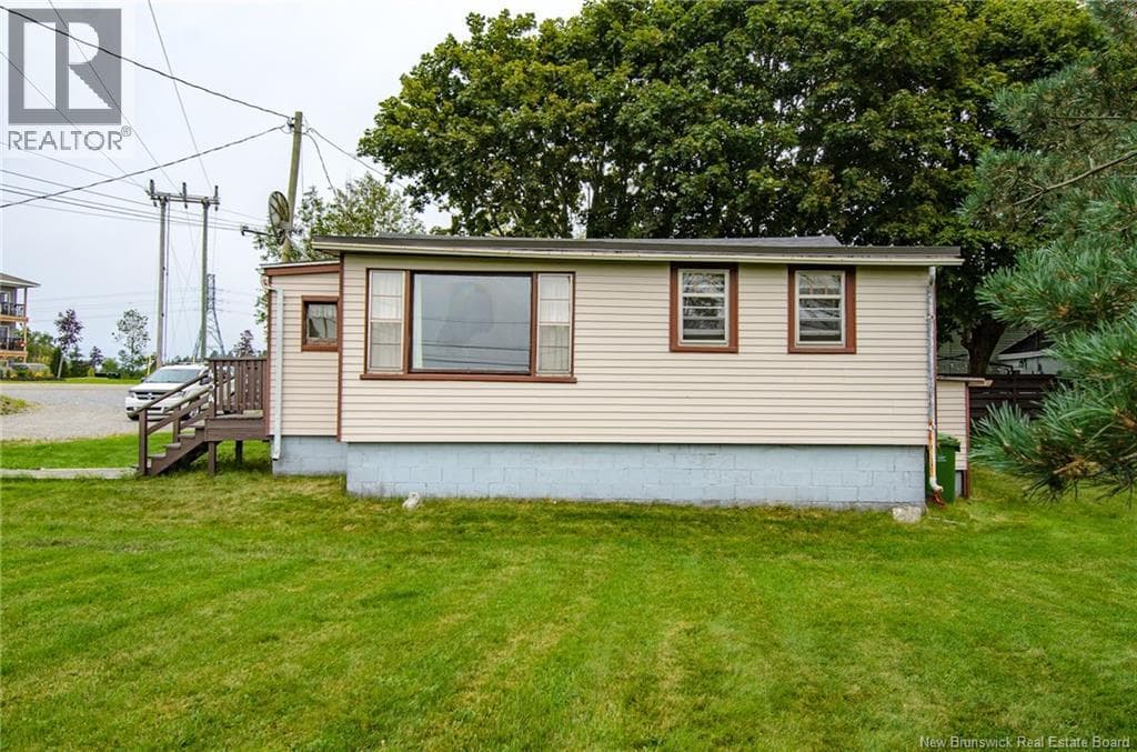 454 Milford Road, photo 36