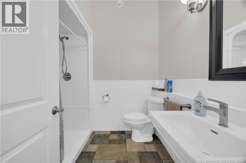 28 Pettingill, photo 32