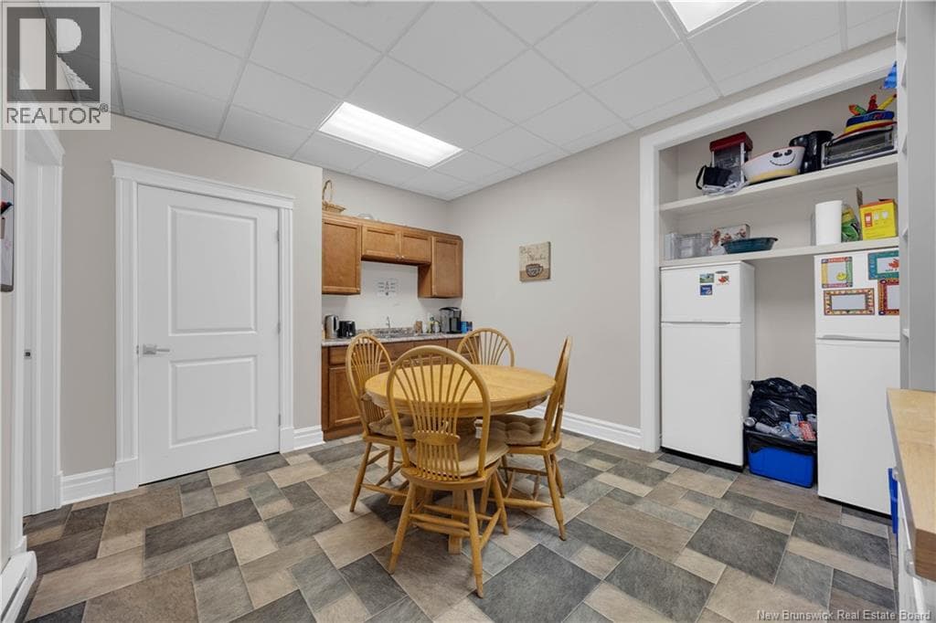 28 Pettingill, photo 31