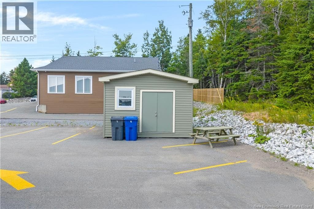28 Pettingill, photo 44