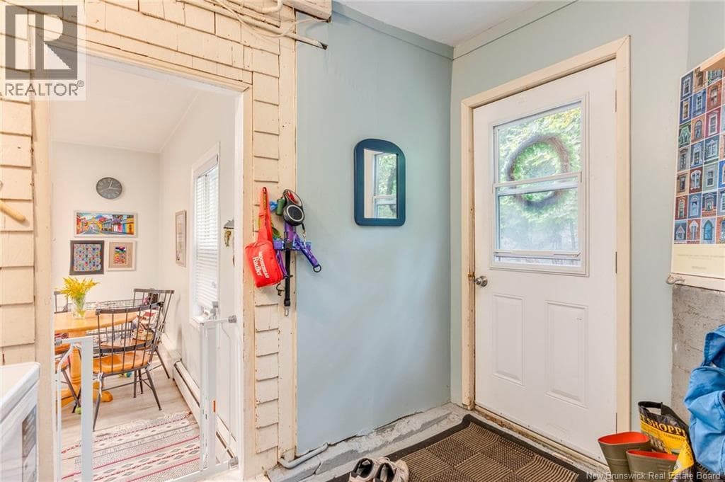 377 Douglas Avenue, photo 7