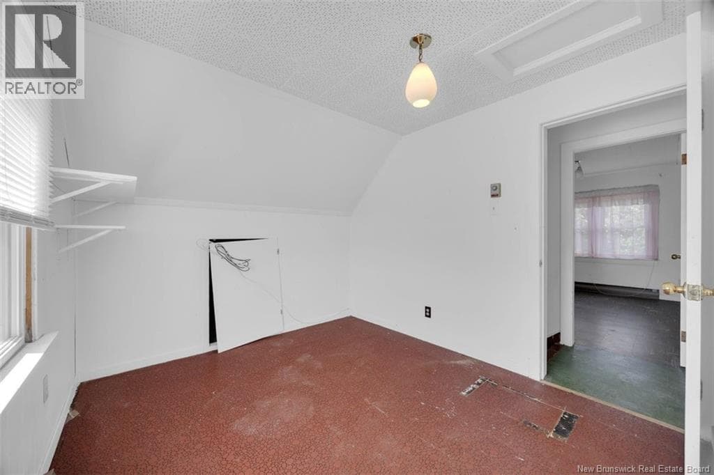 103 Visart Street, photo 18