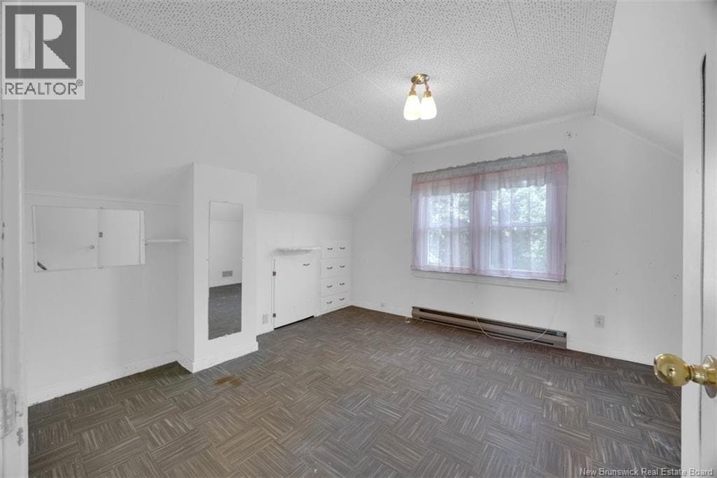 103 Visart Street, photo 19