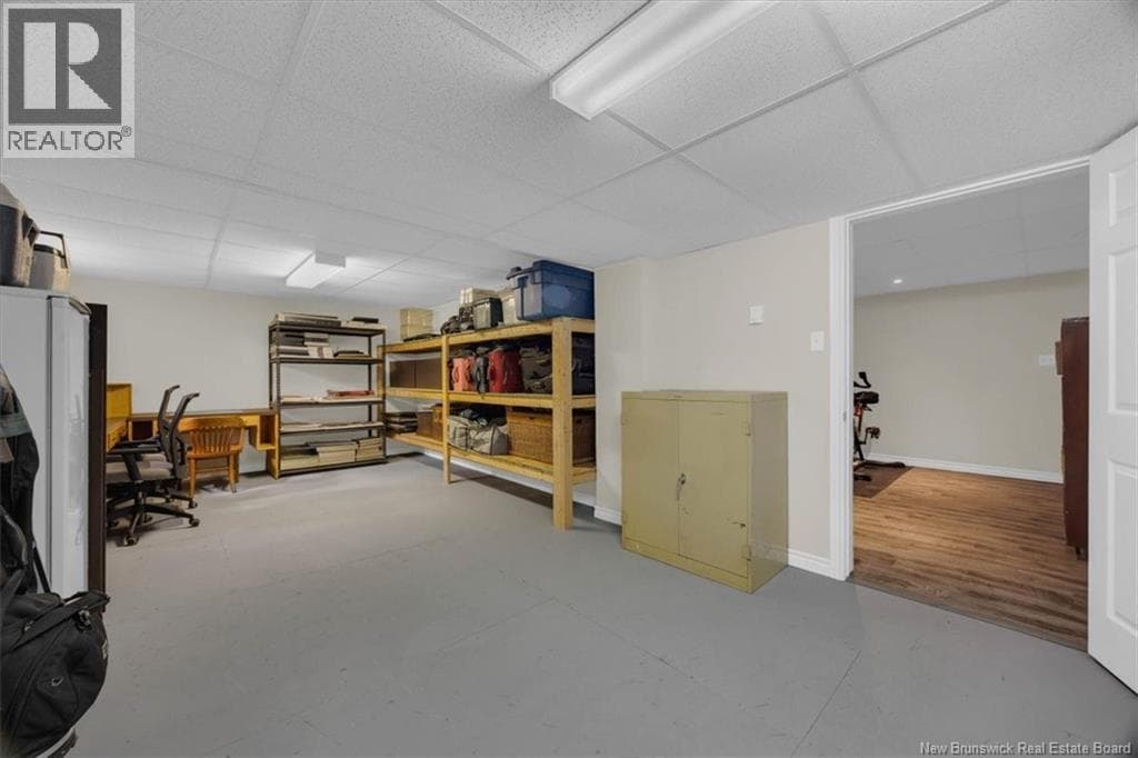 16 Braun Crescent, photo 35