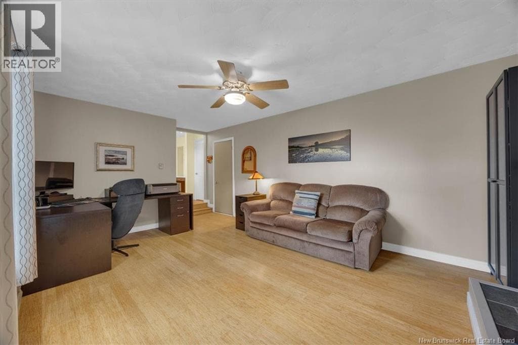 16 Braun Crescent, photo 20
