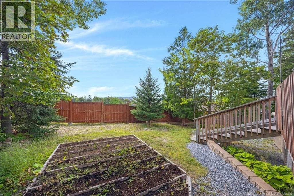 16 Braun Crescent, photo 39