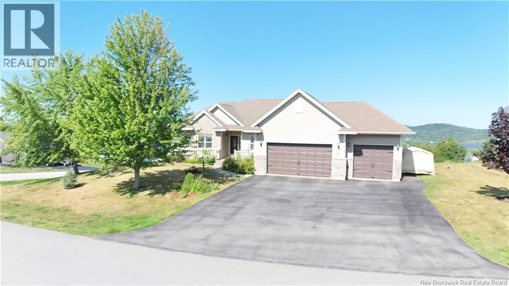 3 Pioneer Avenue, photo 2