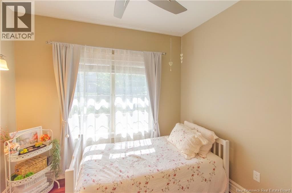 3 Pioneer Avenue, photo 9